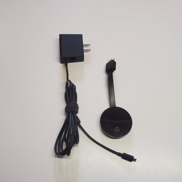 GOOGLE Chromecast Ultra Streaming Media Device - Picture 2 of 2